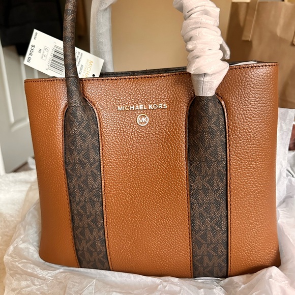 Brand New MK Michael Kors Brown Beige Purse - Picture 1 of 7